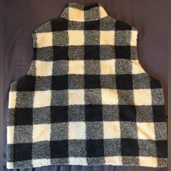 Banana Republic Factory Full Zip Sherpa Checkerboard Vest - Picture 3 of 3